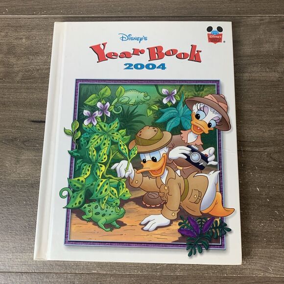 Disney's Year Book 2004, Wonderful World of Reading, Vintage Book 2004, Hardback - Picture 1 of 10